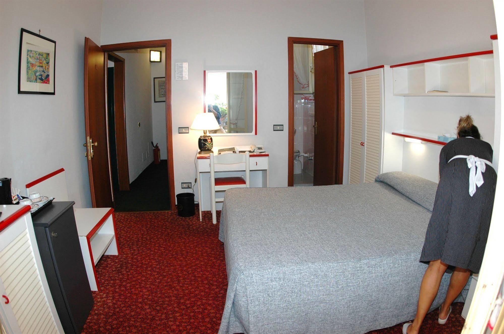 سانتا مارغريتا ليغور Hotel Flory المظهر الخارجي الصورة
