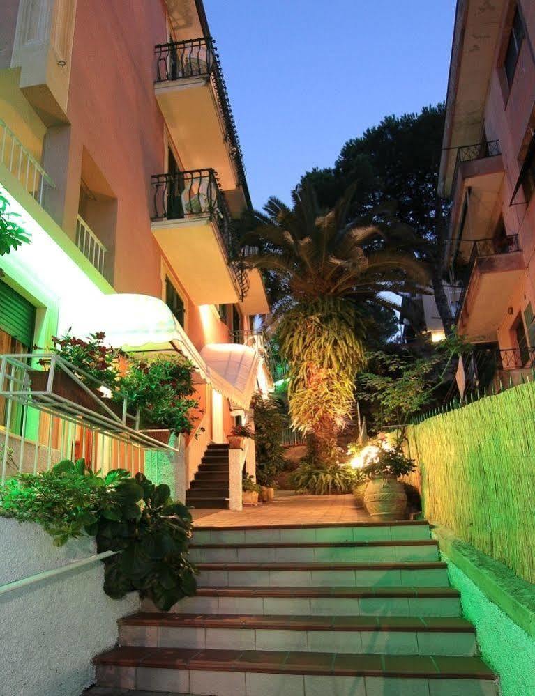 سانتا مارغريتا ليغور Hotel Flory المظهر الخارجي الصورة